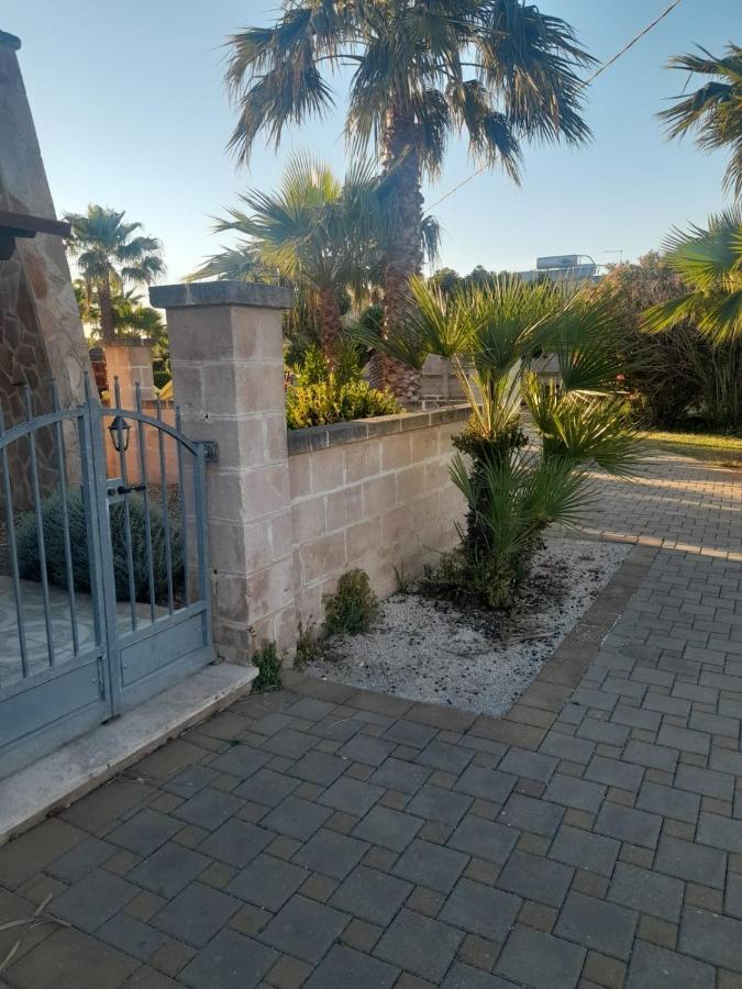 Oasi Del Visir Resort Сан Вито дей Нормани Екстериор снимка