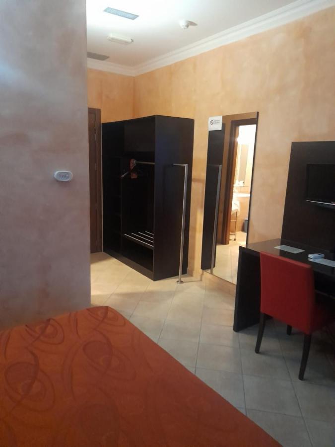 Oasi Del Visir Resort Сан Вито дей Нормани Екстериор снимка