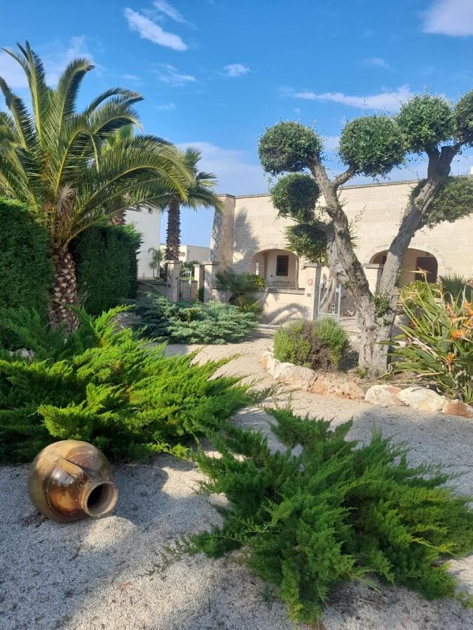 Oasi Del Visir Resort Сан Вито дей Нормани Екстериор снимка