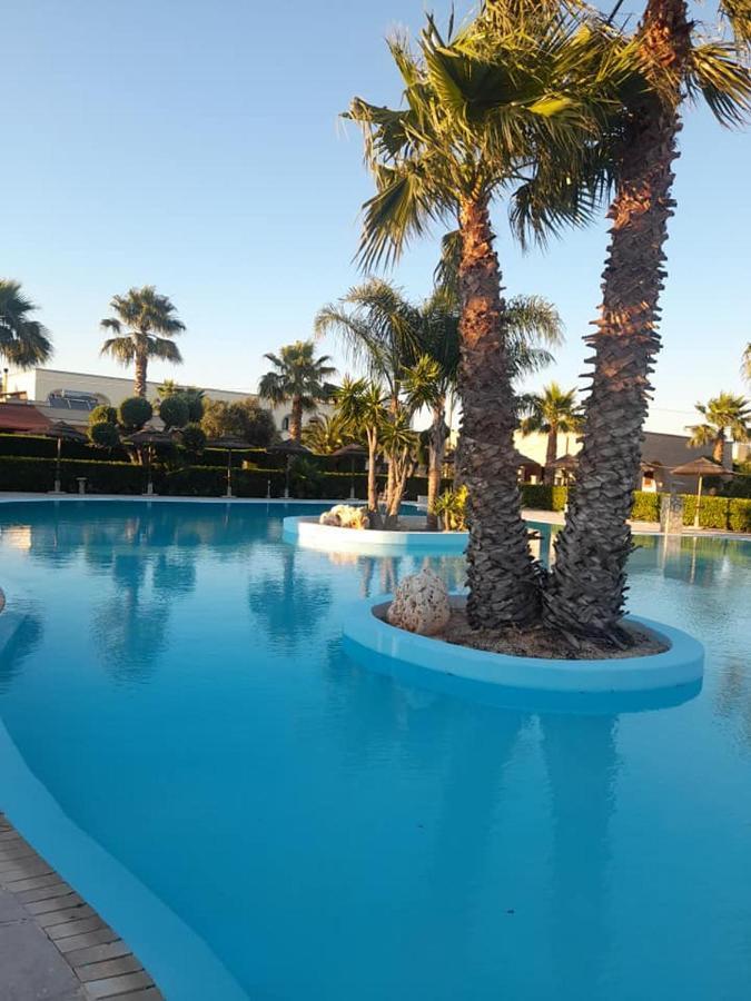 Oasi Del Visir Resort Сан Вито дей Нормани Екстериор снимка